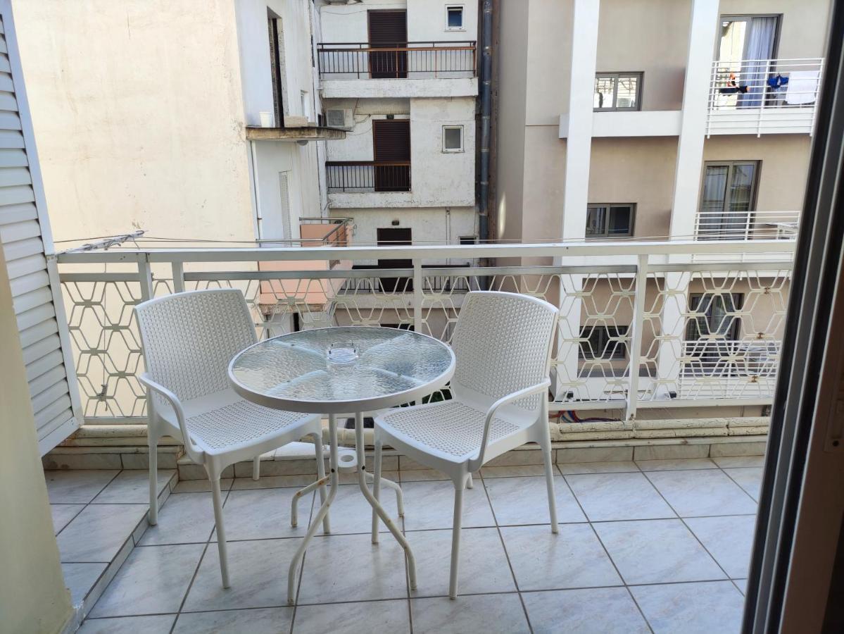 Steps From The Beach Aprt Chania  Exterior photo