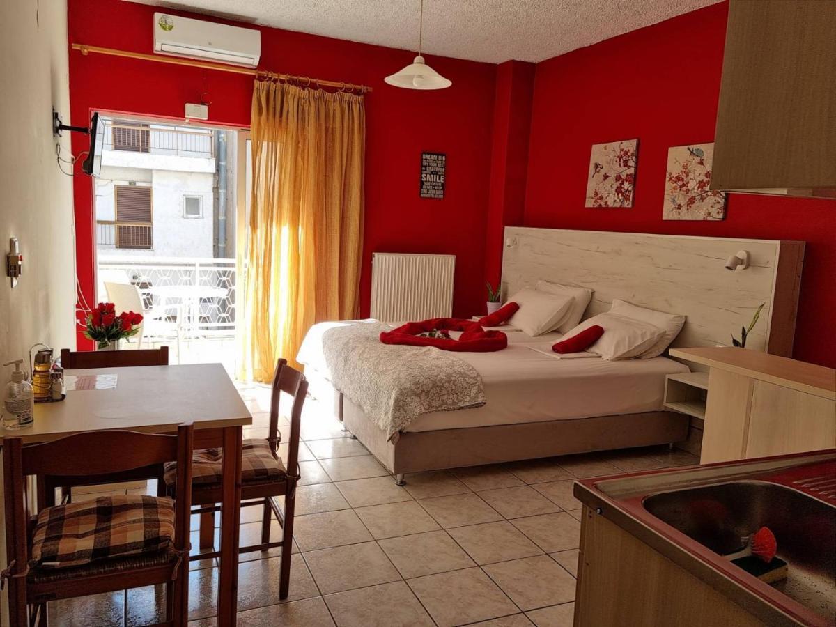 Steps From The Beach Aprt Chania  Exterior photo